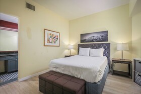 Royal Sea Cliff Kona by Outrigger