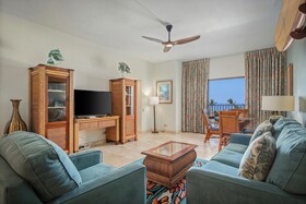 Royal Sea Cliff Kona by Outrigger