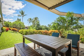 Royal Sea Cliff Kona by Outrigger