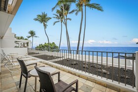 Royal Sea Cliff Kona by Outrigger