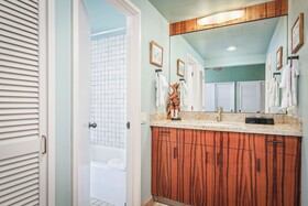 Royal Sea Cliff Kona by Outrigger