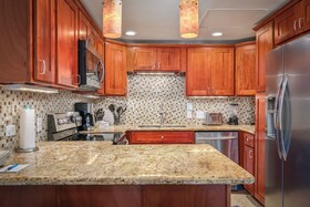 Royal Sea Cliff Kona by Outrigger