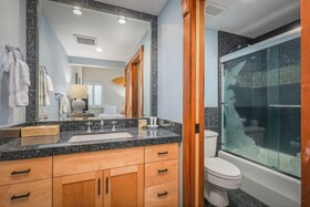 Royal Sea Cliff Kona by Outrigger