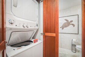 Royal Sea Cliff Kona by Outrigger