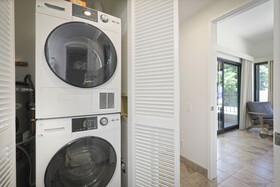 Royal Sea Cliff Kona by Outrigger