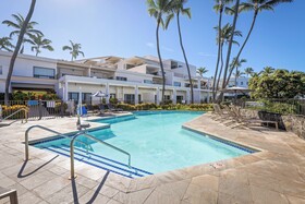 Royal Sea Cliff Kona by Outrigger