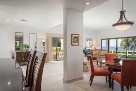 Royal Sea Cliff Kona by Outrigger