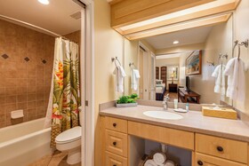 Royal Sea Cliff Kona by Outrigger