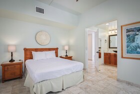 Royal Sea Cliff Kona by Outrigger