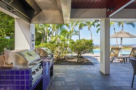 Royal Sea Cliff Kona by Outrigger