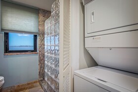 Royal Sea Cliff Kona by Outrigger