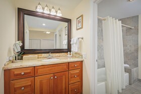 Royal Sea Cliff Kona by Outrigger