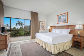 Royal Sea Cliff Kona by Outrigger