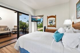 Royal Sea Cliff Resort by Wyndham