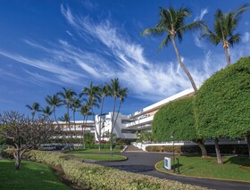 Royal Sea Cliff Resort by Wyndham