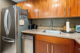 Royal Sea Cliff Resort by Wyndham