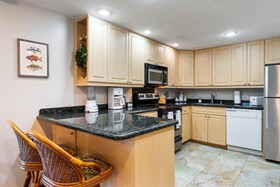 Royal Sea Cliff Resort by Wyndham