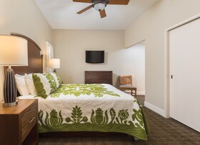 Royal Sea Cliff Resort by Wyndham