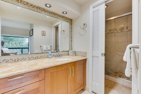 Royal Sea Cliff Resort by Wyndham