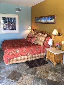 The Royal Sea Cliff Resort