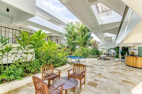 The Royal Sea Cliff Resort