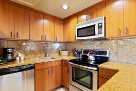 The Royal Sea Cliff Resort