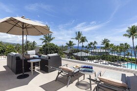 The Royal Sea Cliff Resort