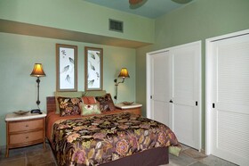 The Royal Sea Cliff Resort