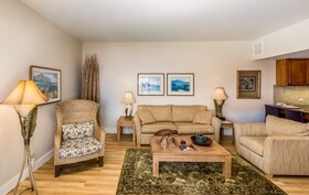 The Royal Sea Cliff Resort