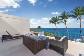 The Royal Sea Cliff Resort