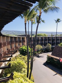 Uncle Billys Kona Bay Hotel