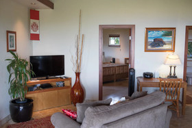 Villa Quatro and Hale Pinao