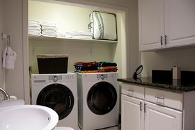 Villa Quatro and Hale Pinao