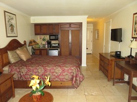 Kreller's Islander Getaway