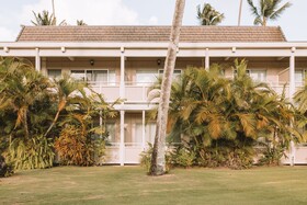 Plantation Hale Suites