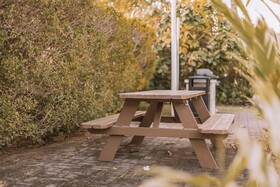 Plantation Hale Suites