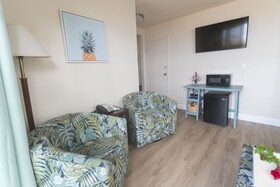 Days Inn by Wyndham Maui Oceanfront