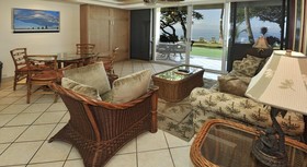 Hale Pau Hana Beach Resort