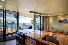 Kamaole Nalu Oceanfront Resort