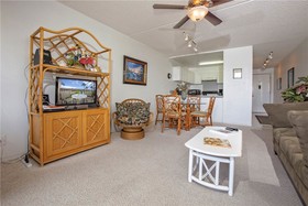 Kihei Akahi