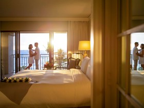 Fairmont Orchid