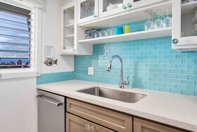 Kona Surf & Racquet Club