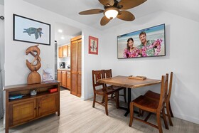 Kona Surf & Racquet Club