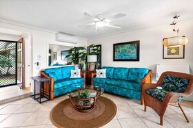 Kona Surf & Racquet Club