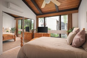 Kona Surf & Racquet Club