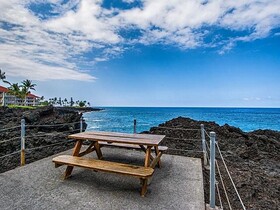 Kona Surf & Racquet Club