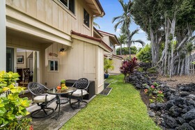 Kona Surf & Racquet Club