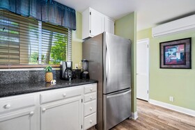 Kona Surf & Racquet Club