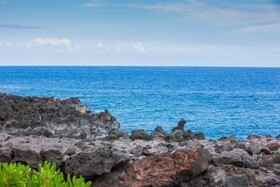 Kona Surf & Racquet Club