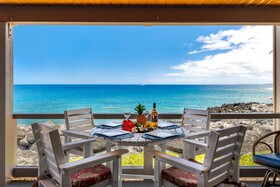 Kona Surf & Racquet Club